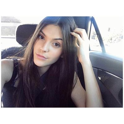 Julia Friedman taking a selfie