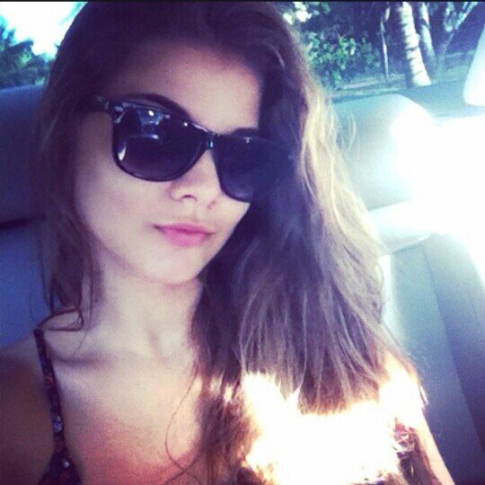 Gabriela Salles taking a selfie