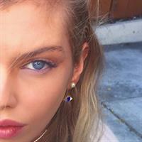 Stella Maxwell