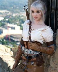 Lyz Brickley- Ciri Cosplay