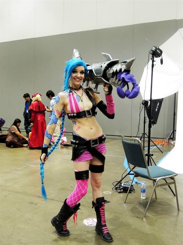 Lyz Brickley - Jinx Cosplay