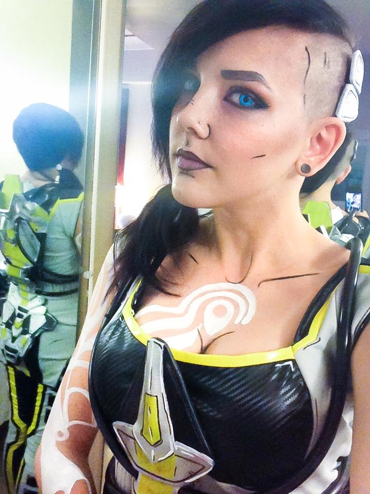 Darshelle Stevens Selfie Pictures Darshelle Stevens taking a selfie