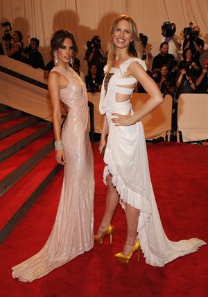 Alessandra Ambrosio attends the Metropolitan Museum of Arts 2010 costume institute ball on May 2, 2010 in New York City