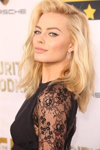 Margot Robbie