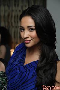 Shay Mitchell