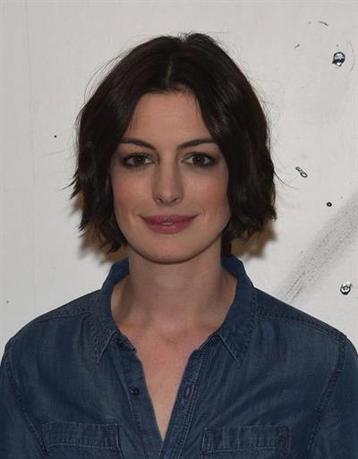 Anne Hathaway