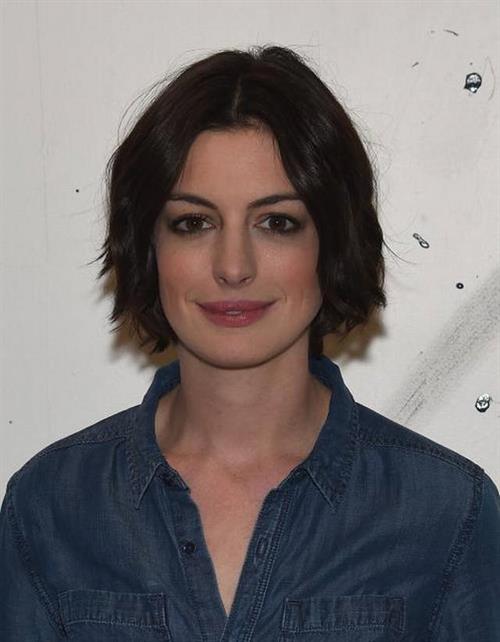 Anne Hathaway