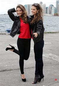 Alessandra Ambrosio Pictures Alessandra Ambrosio