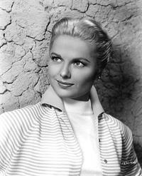 Martha Hyer