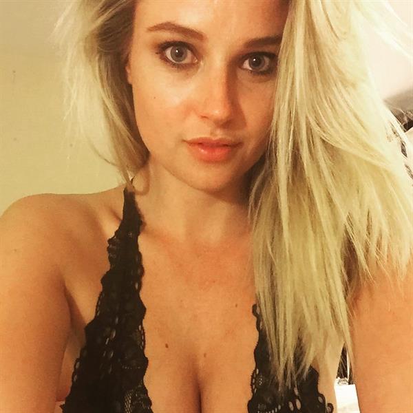 Genevieve Morton in lingerie taking a selfie