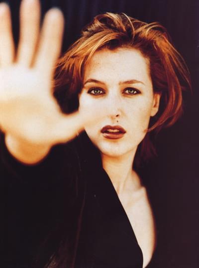 Gillian Anderson