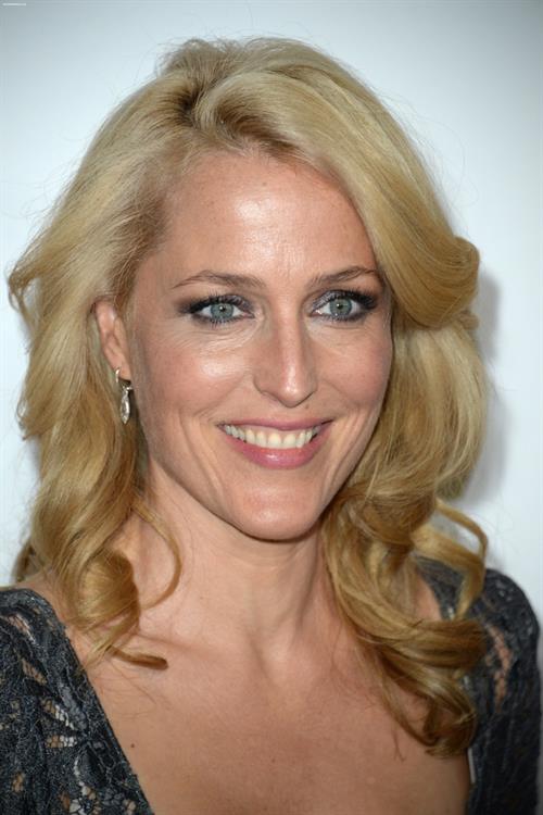 Gillian Anderson