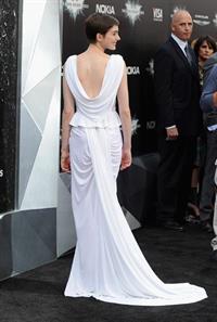 Catwoman Anne Hathaway in a Prabal Gurung gown cut her hair short for the Dark Knight Rises.  This picture shows the back of this gown.  This was at the New York premiere.

 I've now done back-flips out of windows, I've jumped off buildings,  she said.  And cutting my hair reduced me to, like, mental patient-level crying.  