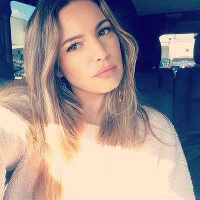 Kelly Brook taking a selfie