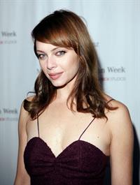 Melinda Clarke