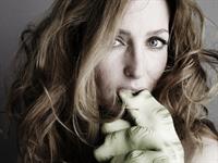 Gillian Anderson