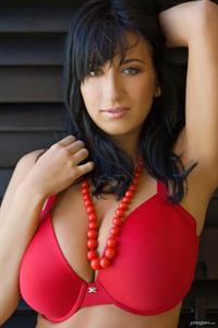 Jana Defi in lingerie