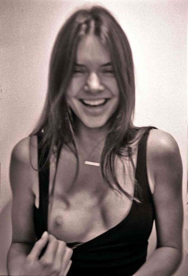 Kendall Jenner - breasts