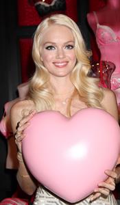 Lindsay Ellingson