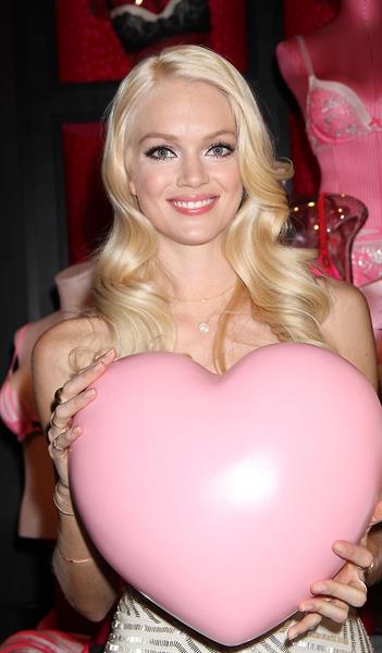 Lindsay Ellingson