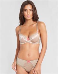 Katya Zalitko in lingerie