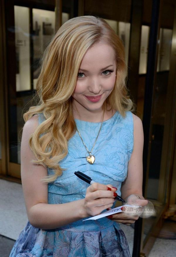 Dove Cameron