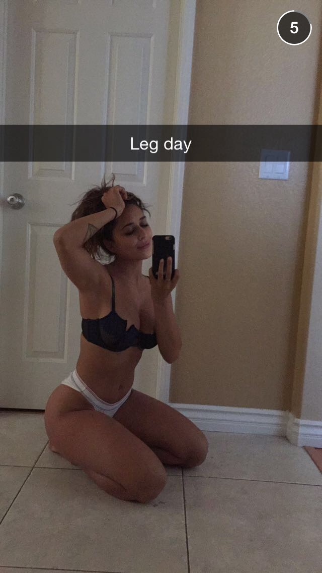 Tianna Gregory taking a selfie