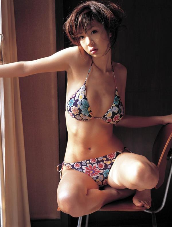 Aki Hoshino in a bikini