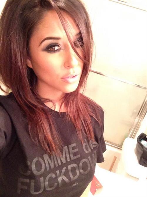 Tianna Gregory taking a selfie