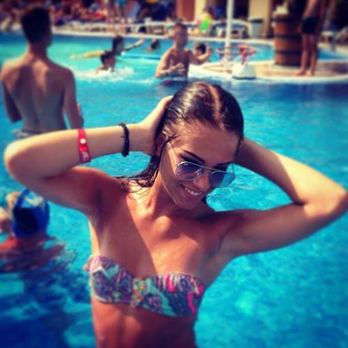 Dasha Dereviankina in a bikini