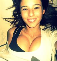 Angie Varona taking a selfie