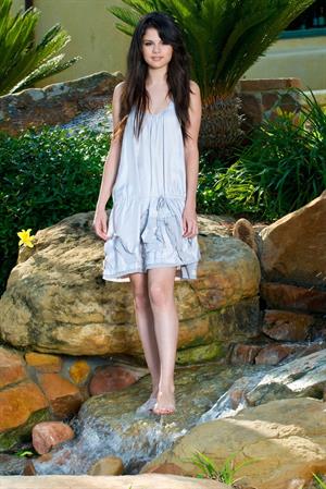 Selena Gomez unknown photoshoot 
