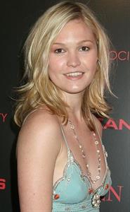 Julia Stiles