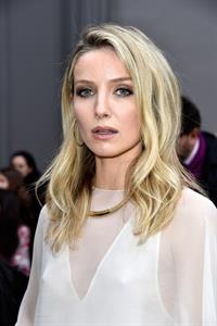 Annabelle Wallis