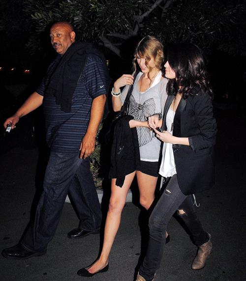 Selena Gomez Pictures Selena Gomez and Taylor Swift outside a bowling alley in Los Angeles