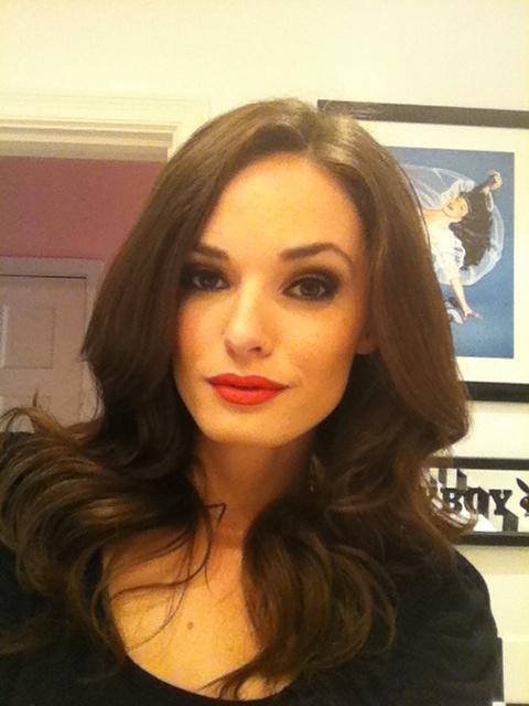 Kassie Lyn Logsdon taking a selfie