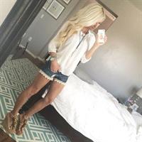 Alexa Jean Brown taking a selfie