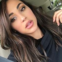 Ana Cheri taking a selfie