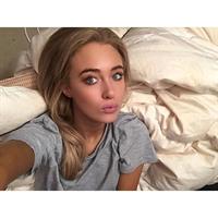 Nicola Hughes taking a selfie