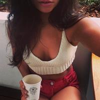 Mónica Alvarez taking a selfie