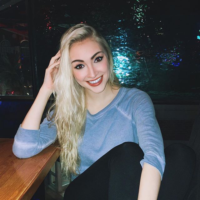 Anna Faith Carlson taking a selfie