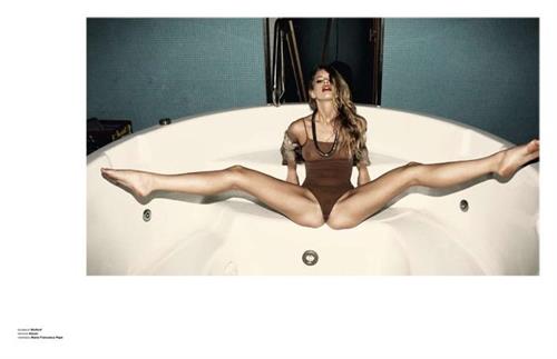 Marloes Horst for Zoo Magazine, Issue #24