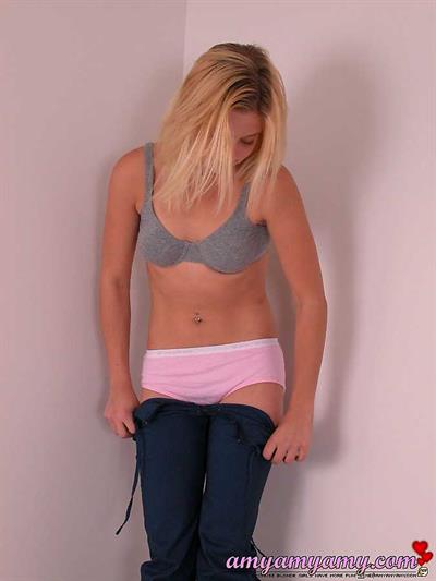 Amy Amy in lingerie