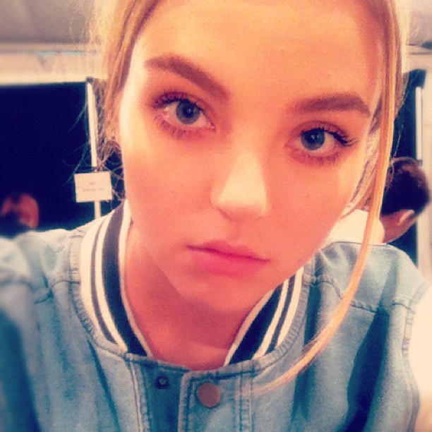 Rachel Hilbert taking a selfie