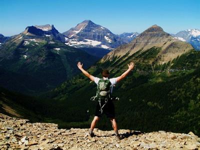 10,000 feet - we really need a clear head shot...