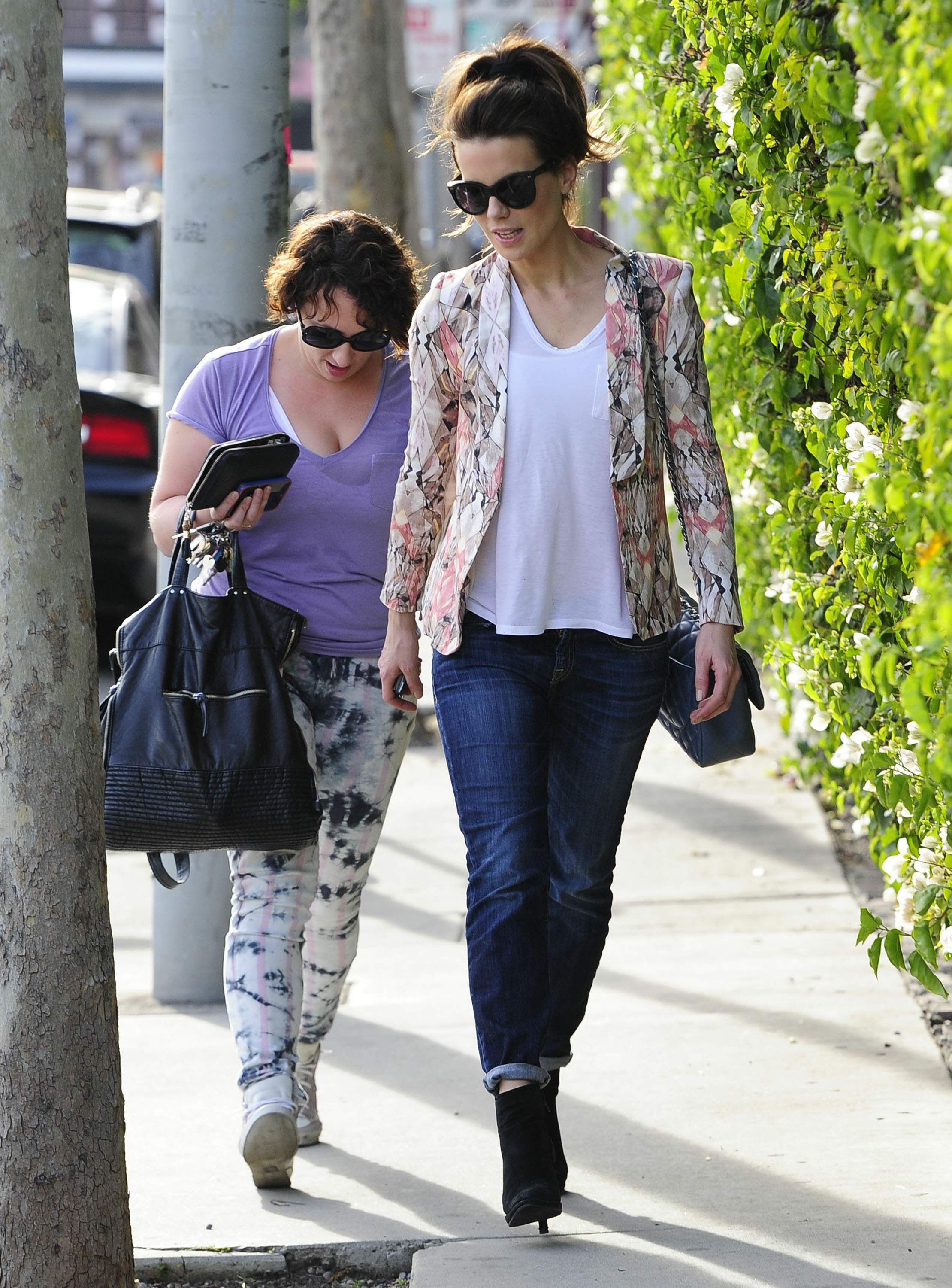 Kate Beckinsale out shopping on Melrose Ave in West Hollywood, January 22, 2013 