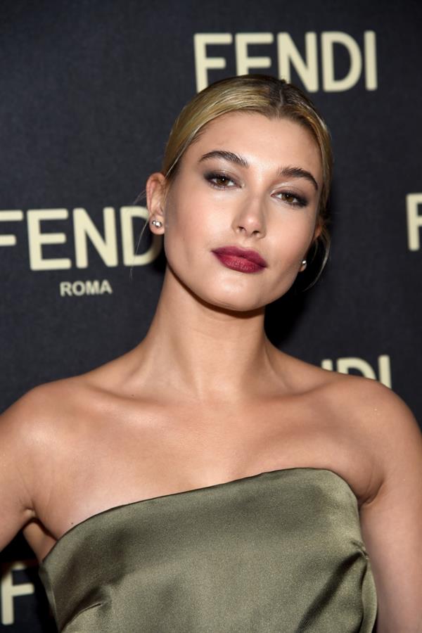 Hailey Bieber