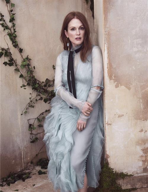 Julianne Moore