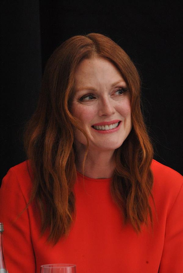 Julianne Moore