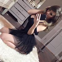 Sheala Foster taking a selfie